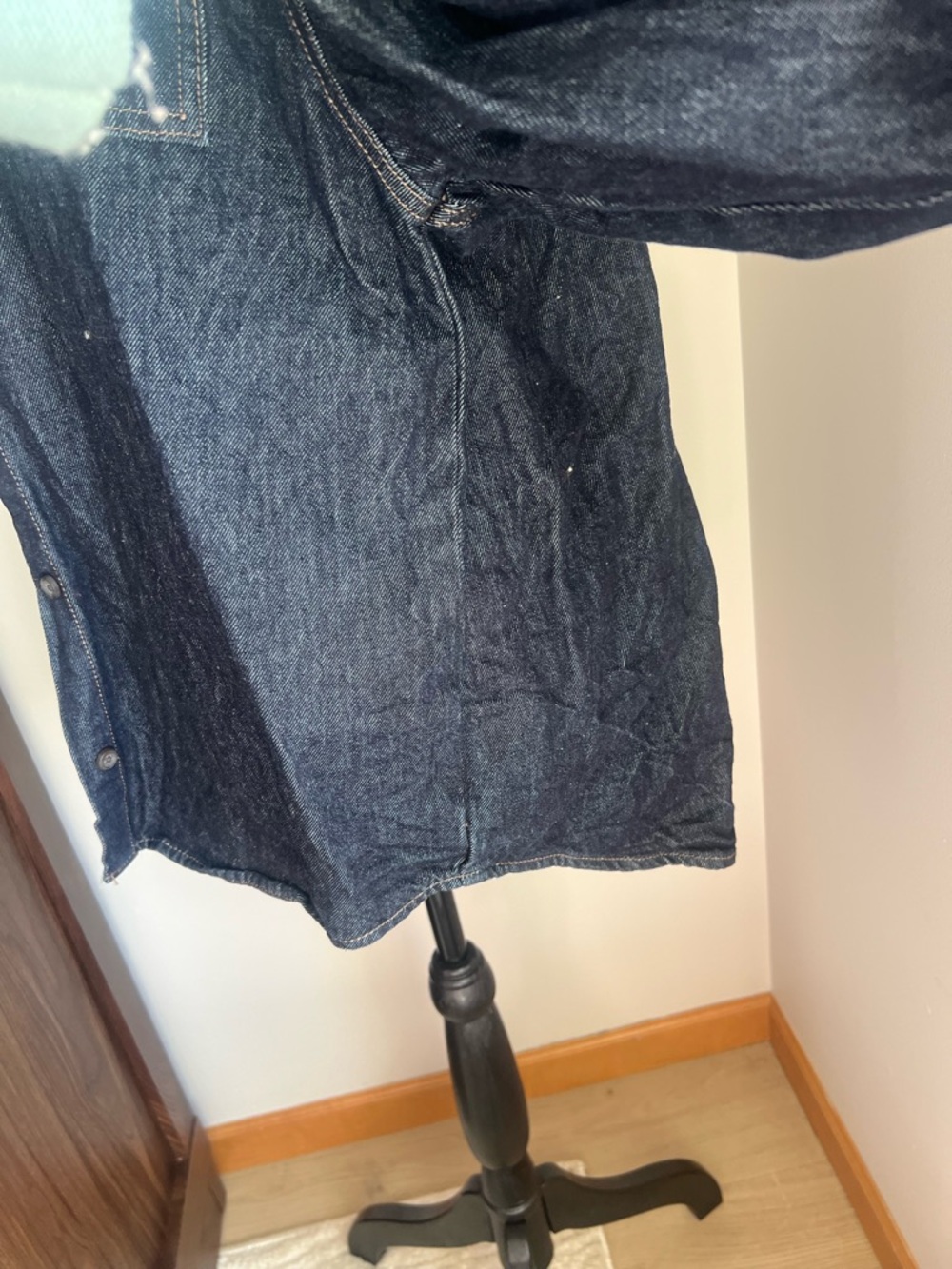Denim shacket 💙 - Picture 4 of 7